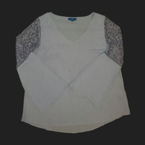 Apt. 9 Flare Sleeve Top